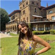Estudiante de ingeniería da clases de matemáticas, física y otras materias. Además, puedo ayudar en la preparación de selectividad